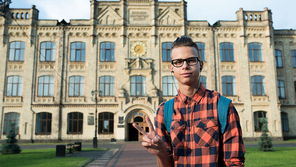 İngiltere’de Lise Eğitimi Sistem, Programlar ve Başvuru Süreci